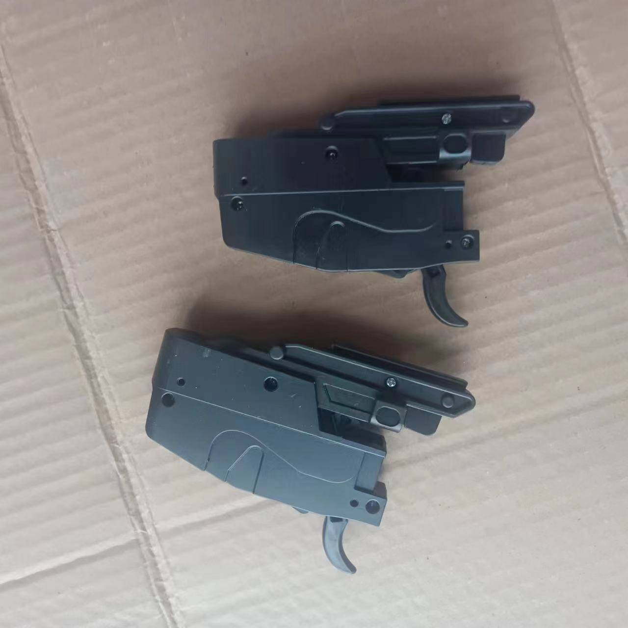 The 418-large original trigger is two random colors